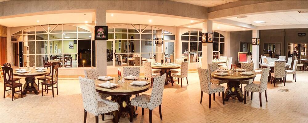 Royal Suites Hotel Нуакшот Екстер'єр фото