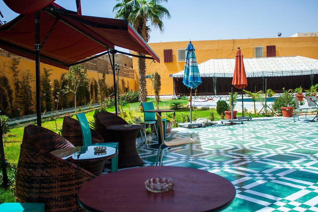 Royal Suites Hotel Нуакшот Екстер'єр фото