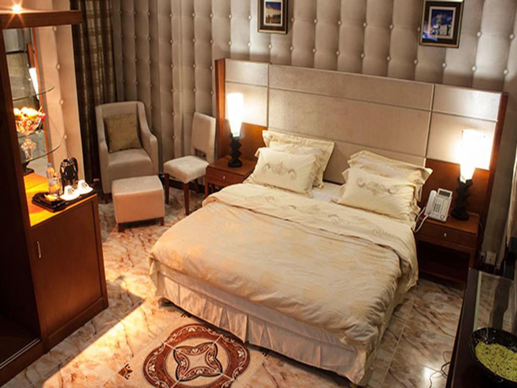 Royal Suites Hotel Нуакшот Екстер'єр фото