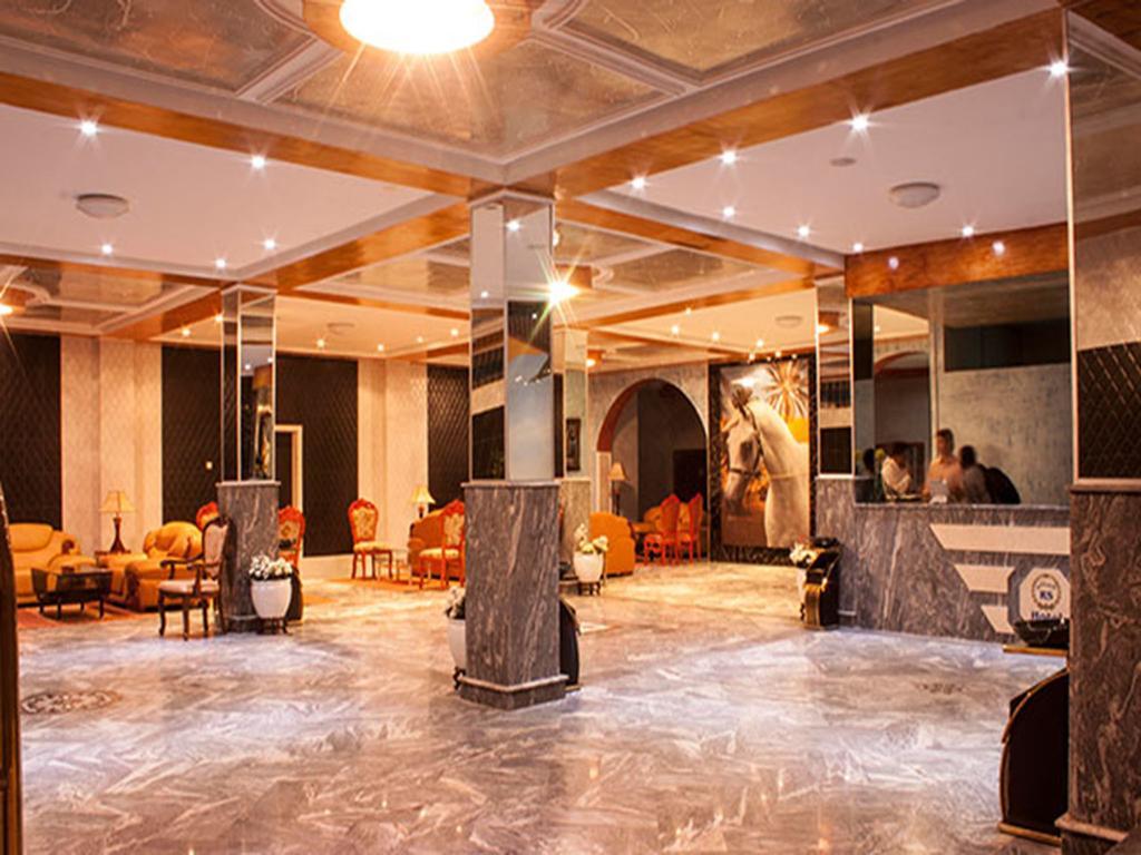 Royal Suites Hotel Нуакшот Екстер'єр фото